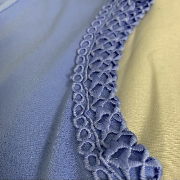 EXPRESS Blue/Periwinkle Short Sleeve Top with Bubble Hem & Crochet sleeve - Picture 6 of 11